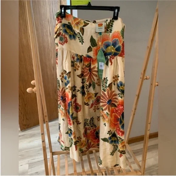 Delicate garden midi skirt - Picture 2 of 6